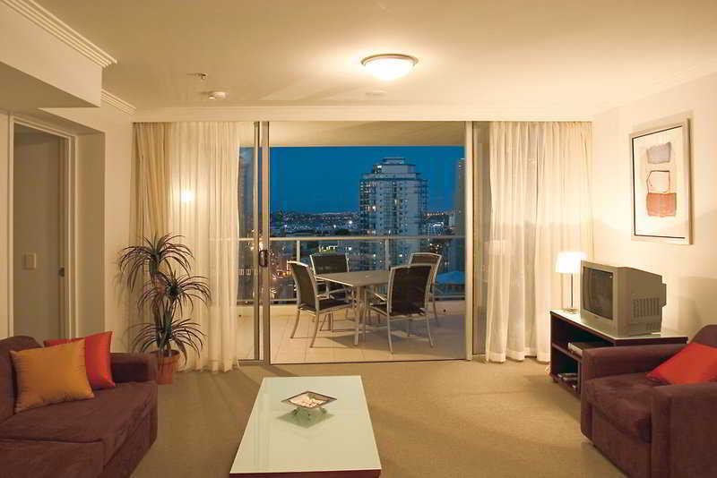 Oaks Brisbane Lexicon Suites Номер фото