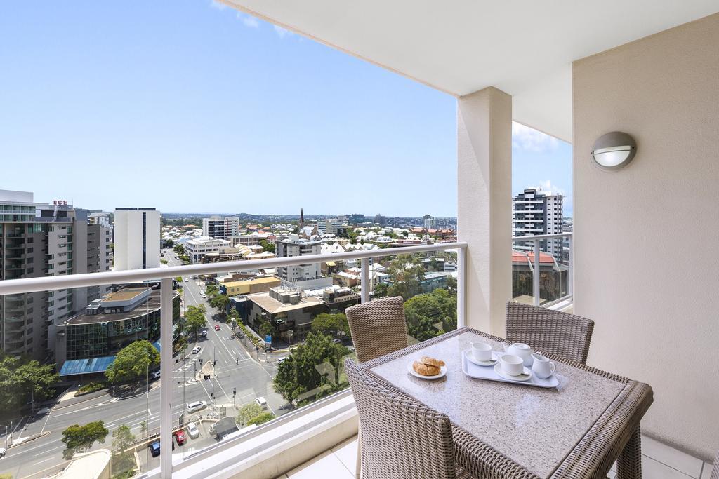 Oaks Brisbane Lexicon Suites Екстер'єр фото