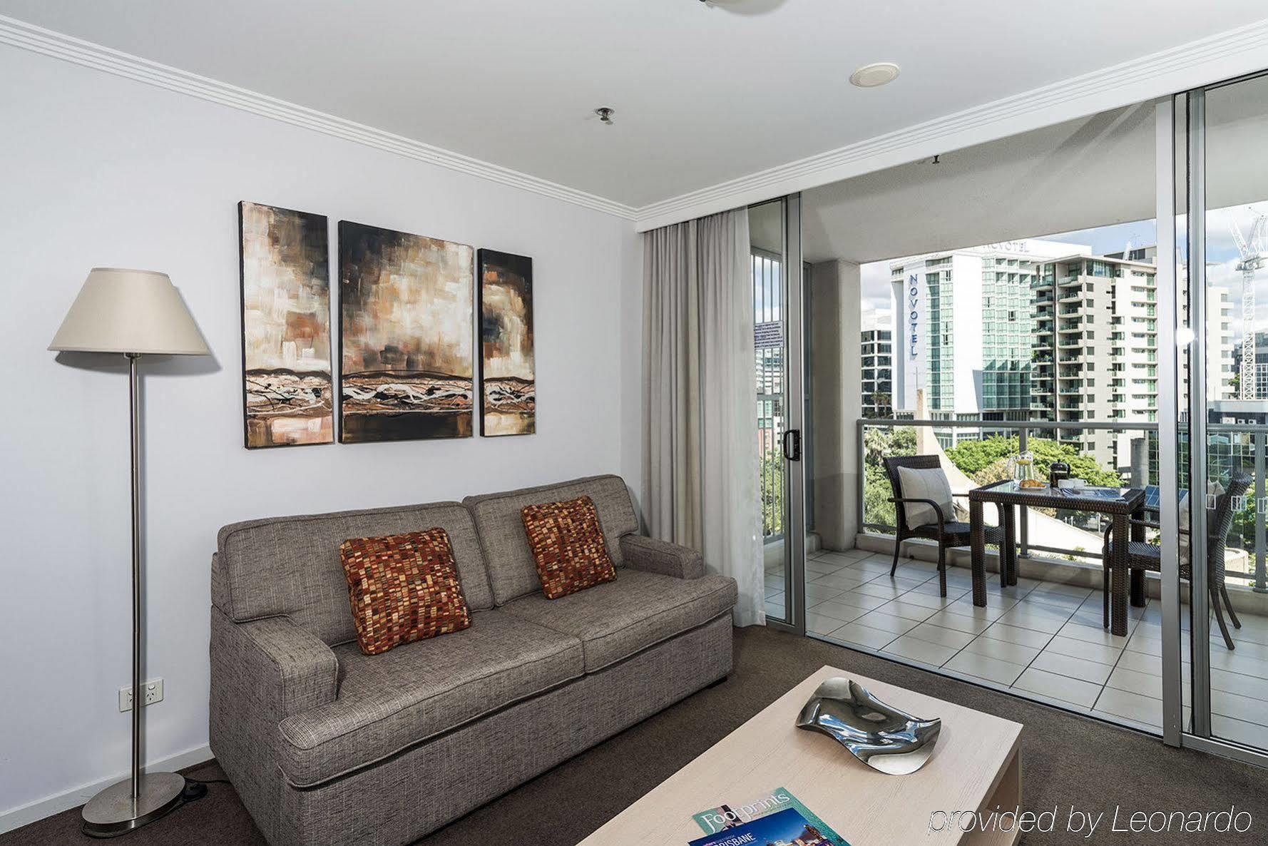 Oaks Brisbane Lexicon Suites Екстер'єр фото