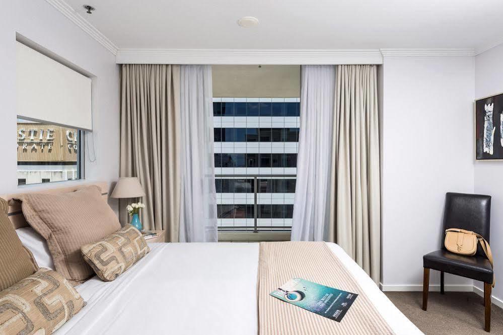 Oaks Brisbane Lexicon Suites Екстер'єр фото