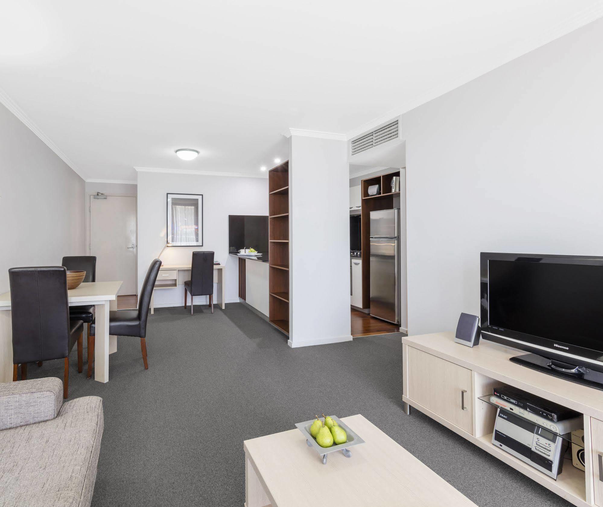 Oaks Brisbane Lexicon Suites Екстер'єр фото