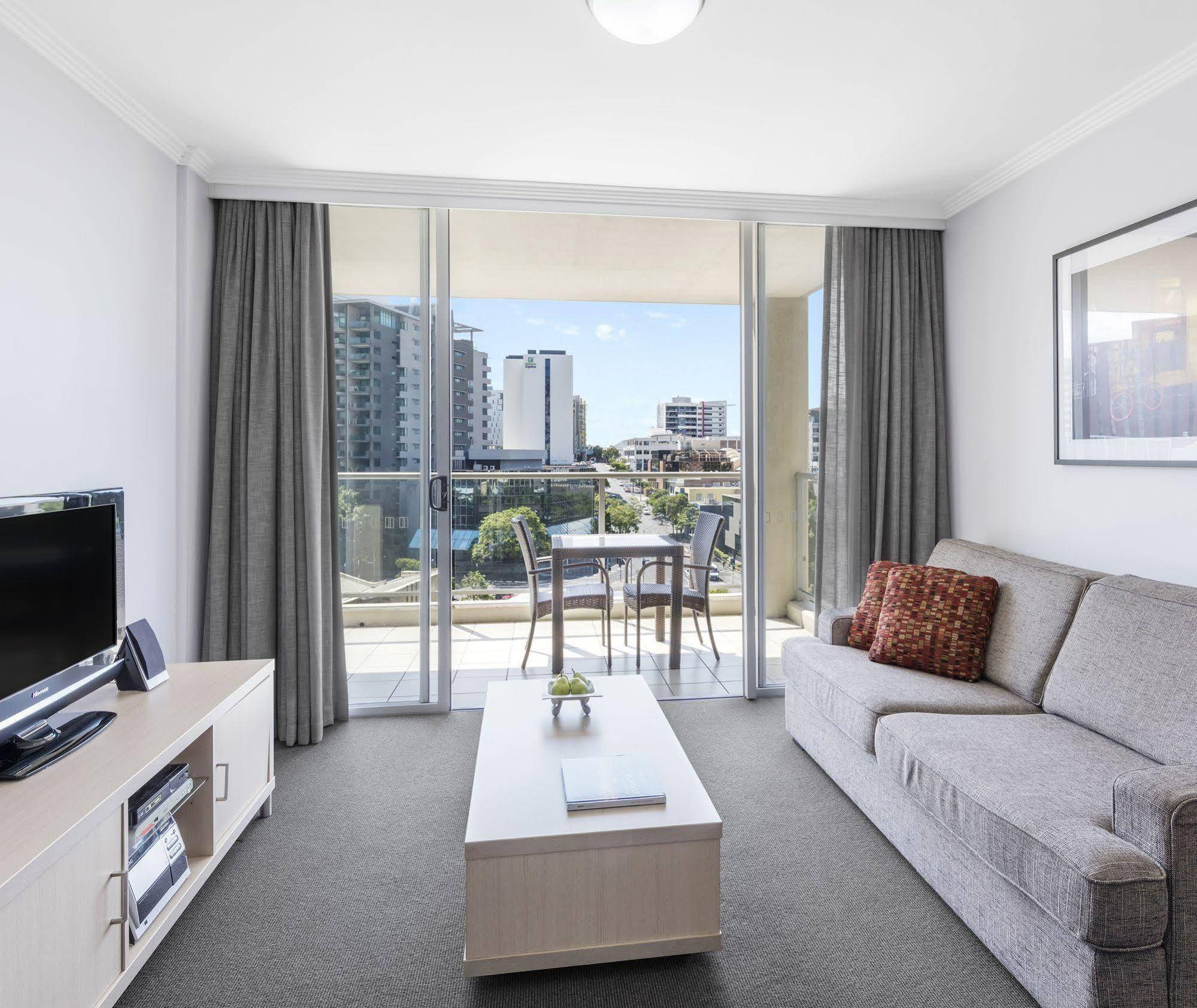 Oaks Brisbane Lexicon Suites Екстер'єр фото